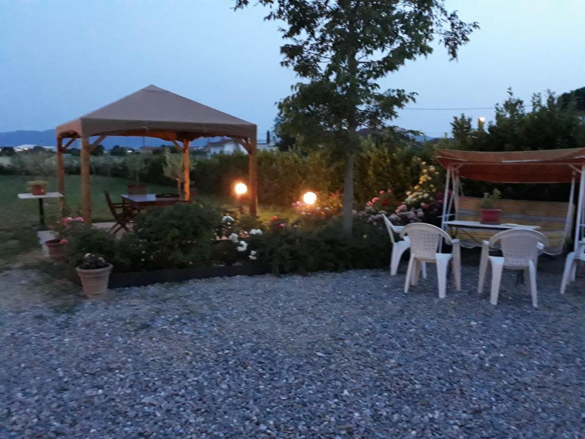 Villa Monica Pistoia Luaran gambar